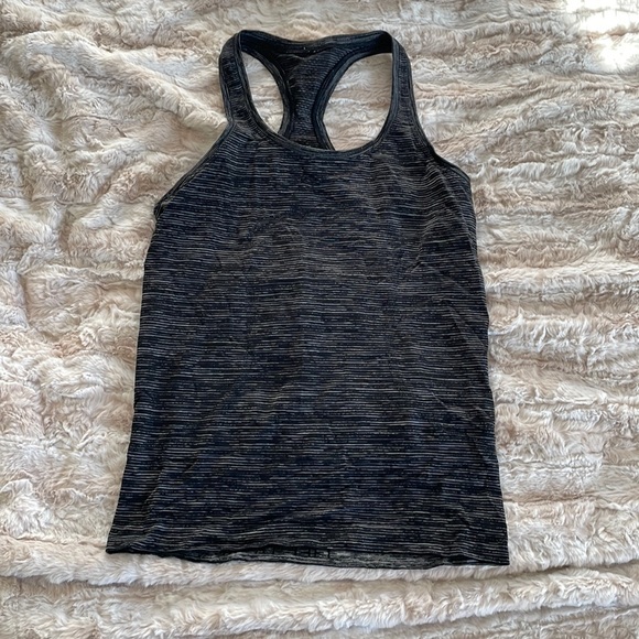 lululemon athletica Tops - like new lululemon racerback tank
